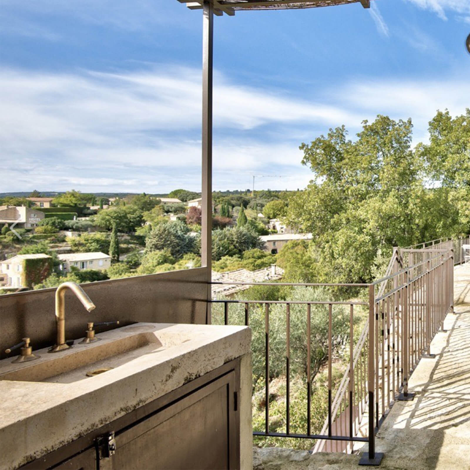 the-view-gordes-villa-pool-42