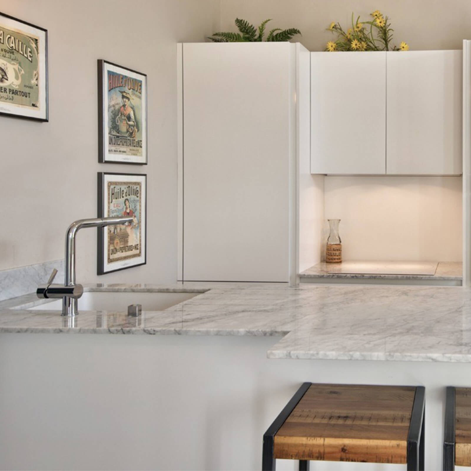 the-view-gordes-villa-pool-kitchen3